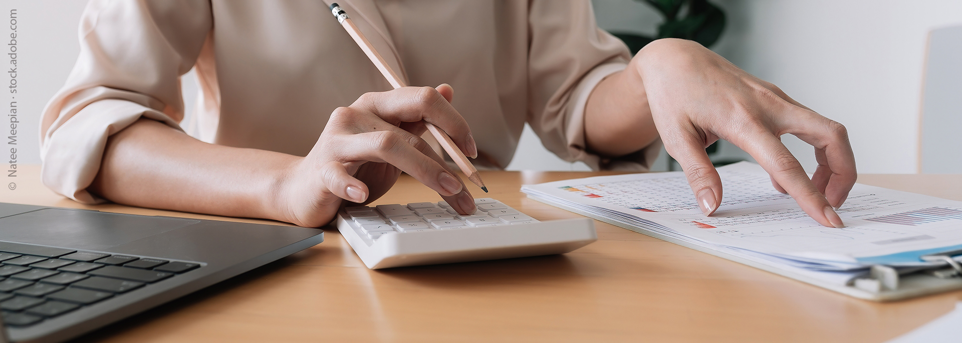 Darstellung mit Kopf und einem Herz anstelle des Gehirns